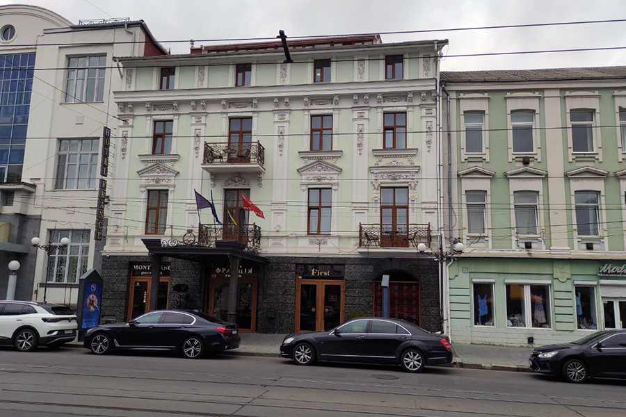 Готель "Франція"